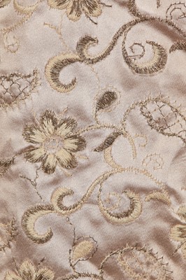 Lot 69 - A Gabrielle Chanel haute couture embroidered silk skirt suit, 1959