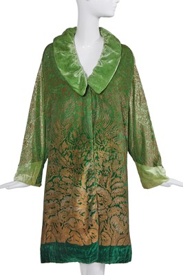 Lot 520 - A Maria Gallenga stencilled ombré velvet opera coat, 1920s