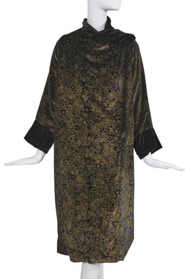 Lot 521 - A stencilled black velvet opera coat, probably by Maria Gallenga, 1920s