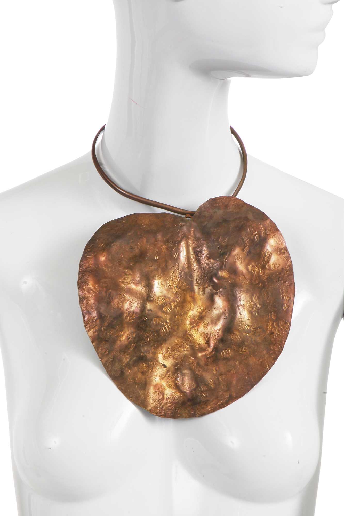 Lot 74 - A Madame Grès by Robert Goossens bronze choker necklace, 1969