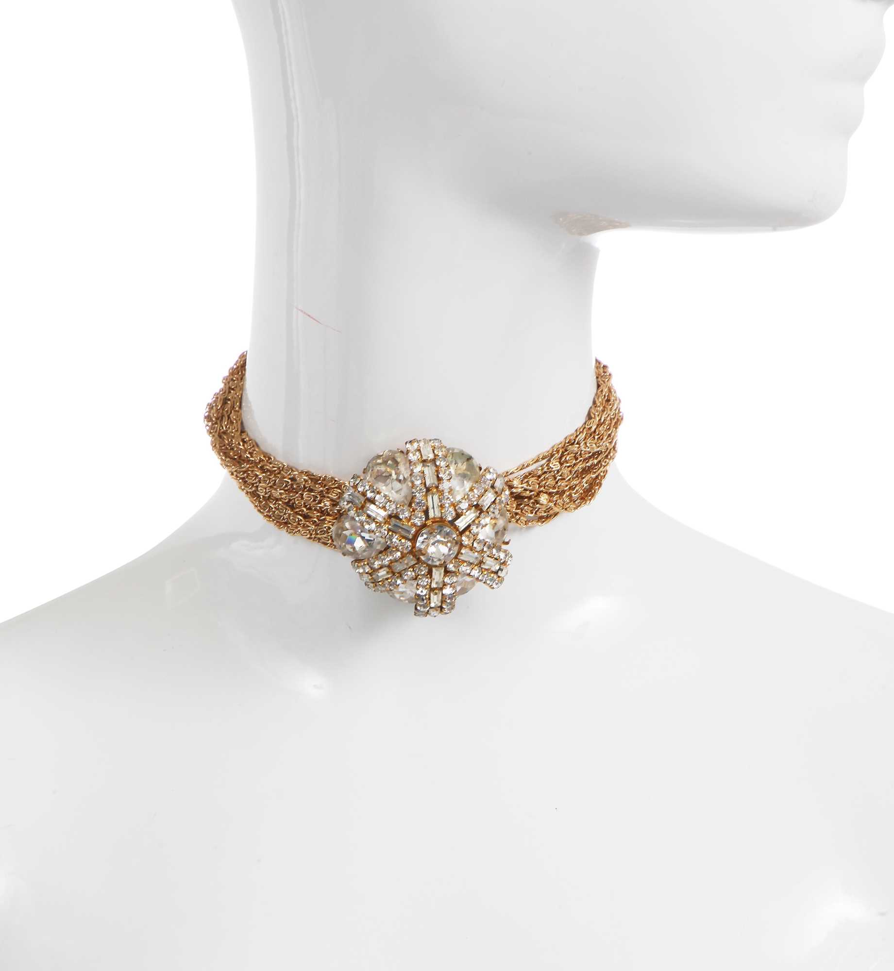 Lot 89 - A Madame Grès gilt chain and pate de verre choker necklace, 1970s-80s