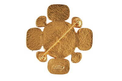 Lot 34 - A Chanel by Karl Lagerfeld gold tone brooch, Autumn-Winter 1997-98