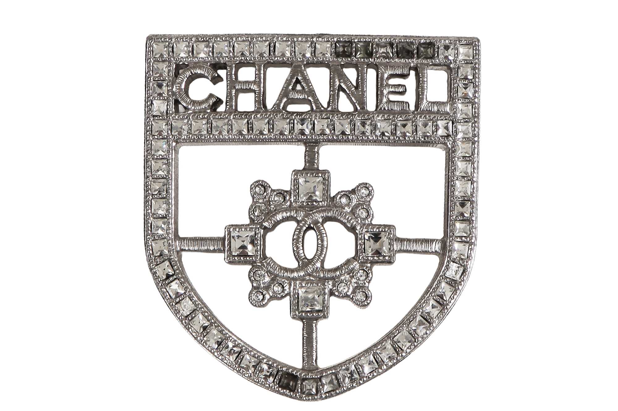 Lot 16 - A Chanel by Karl Lagerfeld brooch, 'Paris-Salzburg' collection, Métiers d'Art, Pre-Fall 2015