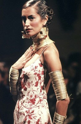 Lot 256 - A Christian Dior by Henkel & Grosse gold tone 'Maasai' demi-parure, 'In a Boudoir Mood' collection, Spring-Summer 1998