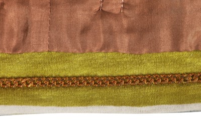 Lot 61 - A Gabrielle Chanel haute couture tweed suit, circa 1969