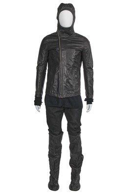 Lot 95 - A Rick Owens men's black leather and cotton ensemble, circa 2009