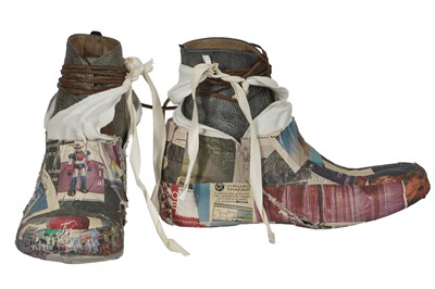 Lot 87 - A rare pair of Layer-0 for Avantindietro_Field men's buried lambskin 'W3' boots, 2011