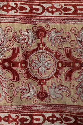 Lot 168 - A fine Mariano Fortuny stencilled velvet wall...