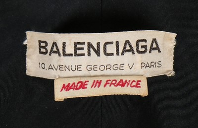 Lot 195 - A fine Balenciaga couture violet velvet tent...
