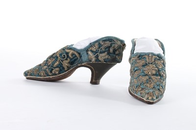 Lot 98 - A fine and important pair of embroidered...