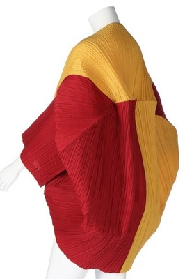 Lot 341 - An Issey Miyake Rhythm Pleats 'Circle' dress,...