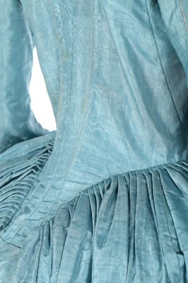 Lot 124 - A blue watered silk maternity robe à la...