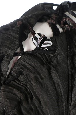 Lot 164 - A Mariano Fortuny black pleated silk Delphos...