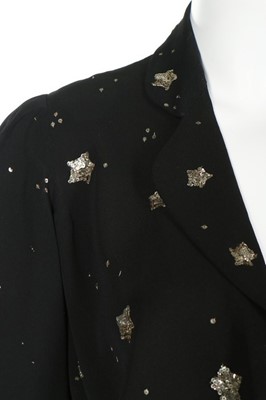Lot 22 - A Molyneux couture black crepe evening jacket,...