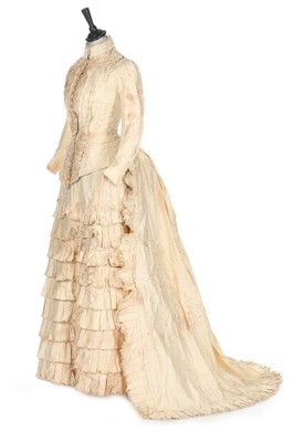 Lot 133 - A group of Victorian clothing, comprising:...