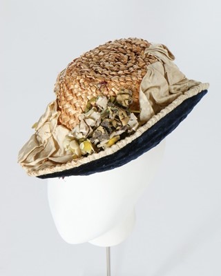 Lot 252 - A Walker & Milton straw bonnet, circa 1880,...