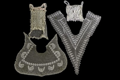 Lot 410 - A good group of assorted lace collars, edgings,...