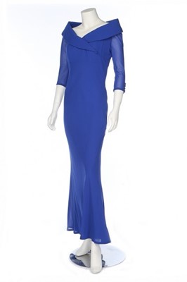 Lot 212 - A Bruce Oldfield royal-blue silk crêpe-chiffon...