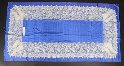 Lot 432 - A good Honiton application flounce, 1880s,...