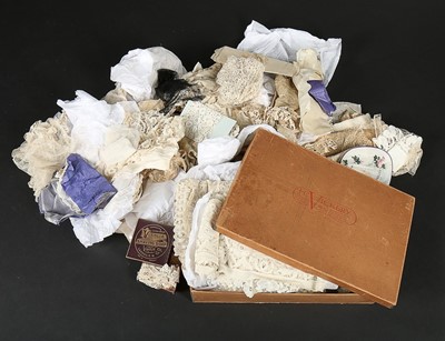 Lot 376 - A good general collection of lace, 1850-1900,...