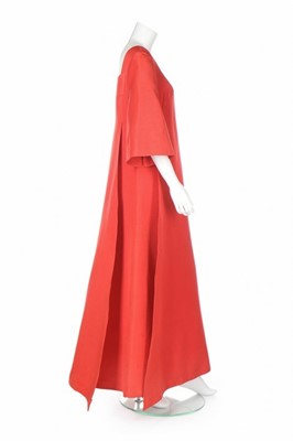 Lot 182 - An unusual Madame Grès couture watermelon red...