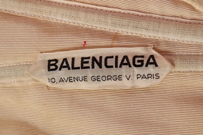 Lot 154 - A Balenciaga couture evening gown, Summer 1961,...