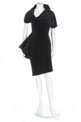 Lot 277 - A Comme des Garçons black velvet 50s inspired...