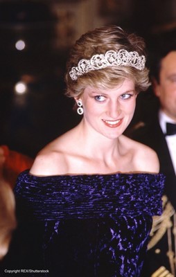 Lot 36 - Princess Diana's Bruce Oldfield crushed purple...