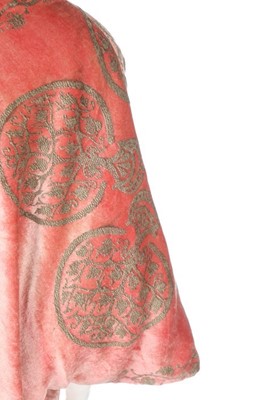 Lot 63 - A Mariano Fortuny stencilled pink velvet...