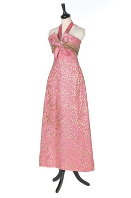 Lot 148 - A Jean Patou couture shocking pink and gold...