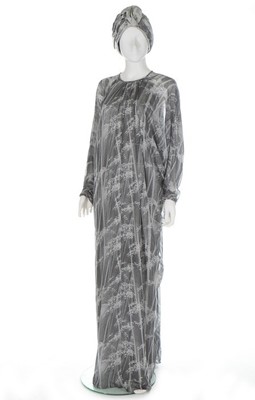 Lot 226 - A Yuki for Rembrandt printed chiffon kaftan...