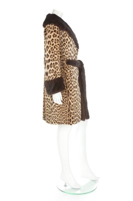 Lot 122 - A leopard skin coat, 1950s, Panthera Pardus,...
