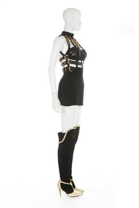 Click for high resolution Lot 285 - A fine and rare Gianni Versace black silk...