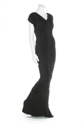 Lot 339 - An Azzedine Alaïa black chenille-knitted...