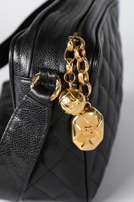 Lot 1 - A Chanel caviar leather quilted shoulder bag,...