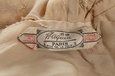 Lot 78 - A Paquin couture ivory satin 'shawl effect'...