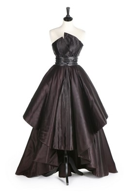 Lot 99 - An early and important Christian Dior couture...