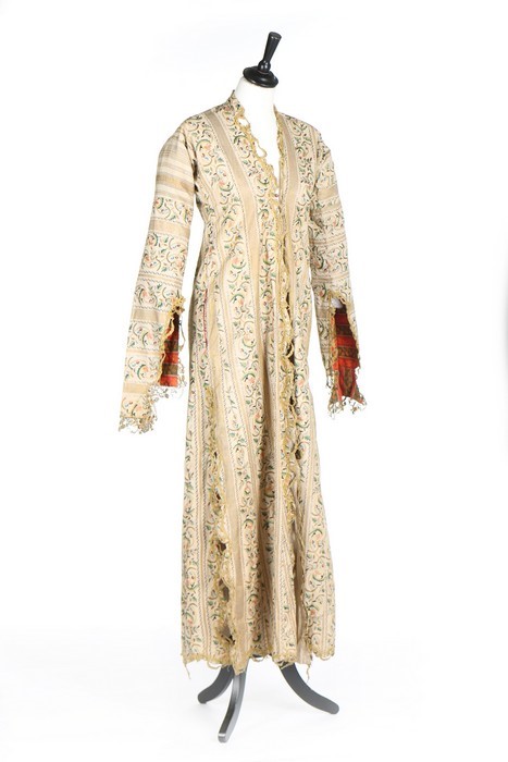 Lot 359 - An embroidered Anteri robe, Ottoman, early