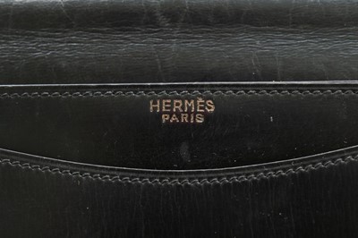 Lot 71 - An Hermès black box calf 'Ring' handbag, 1960s,...