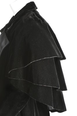 Lot 64 - An Elsa Schiaparelli couture black velvet...