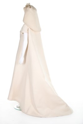 Lot 106 - A fine and important Balenciaga couture ivory...