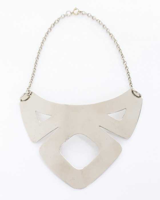 Lot 120 - A Pierre Cardin polished chrome necklace,...