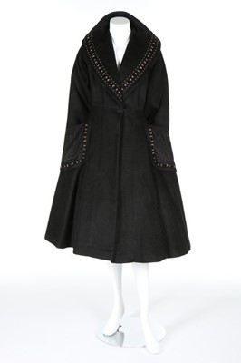 Lot 126 - A stylish Lemkins new-look wool coat, early...