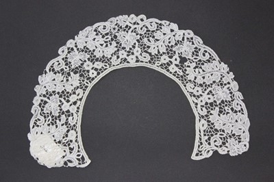 Lot 417 - Irish lace and needlerun lace, mainly circa...