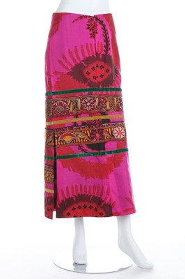 Lot 173 - A Thea Porter printed silk skirt with Gujerati...