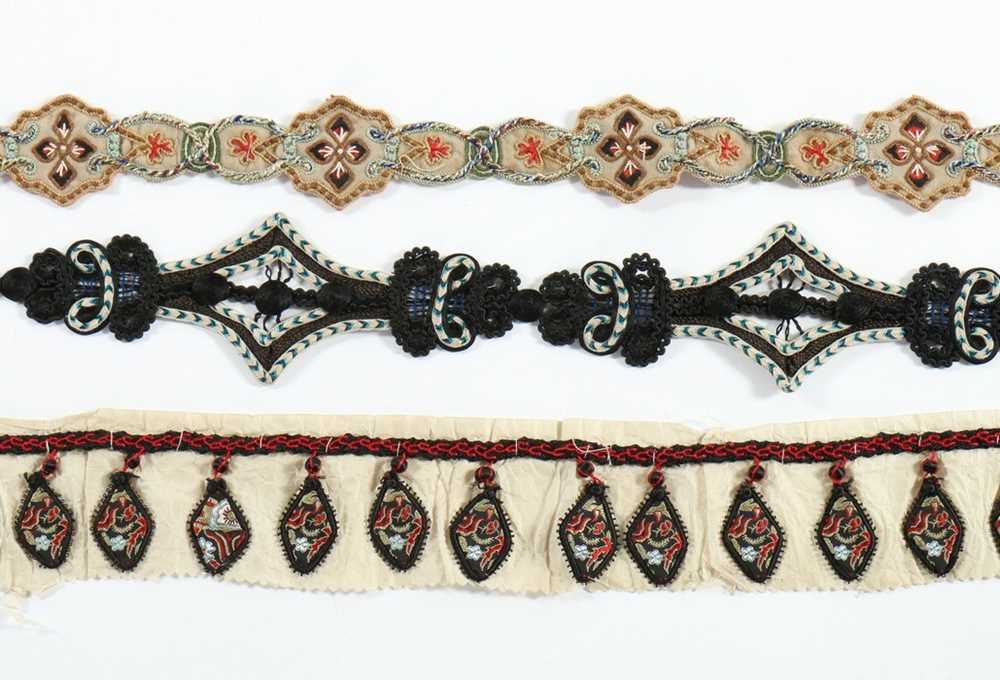 Lot 213 - A good group of mainly Edwardian embroidered