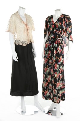 Lot 290 - A group of thirties clothing, seven ensembles...