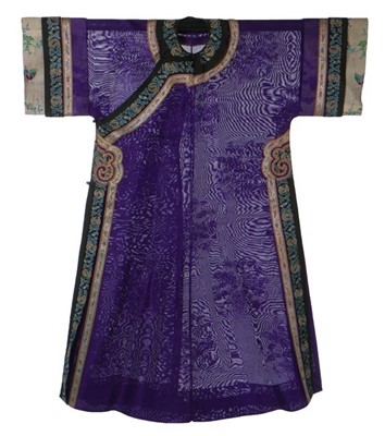 Lot 484 - A violet-purple summer gauze informal robe,...