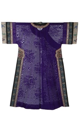 Lot 484 - A violet-purple summer gauze informal robe,...