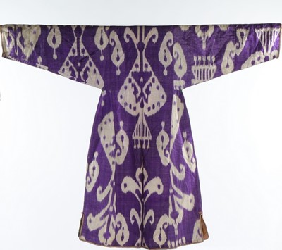 Lot 376 - A purple and white ikat silk/cotton woman's...